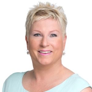 Meet your Posher, Stacy